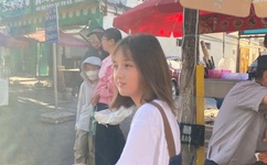 草莓果冻怼人视频